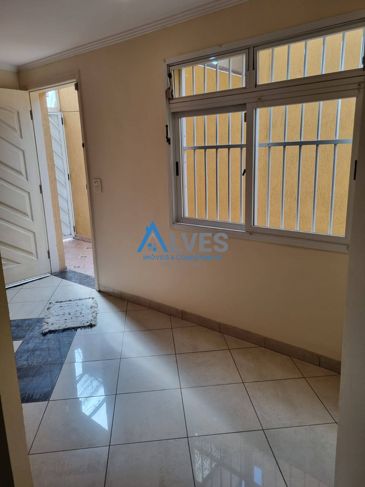 Casa à venda com 3 quartos, 450m² - Foto 8