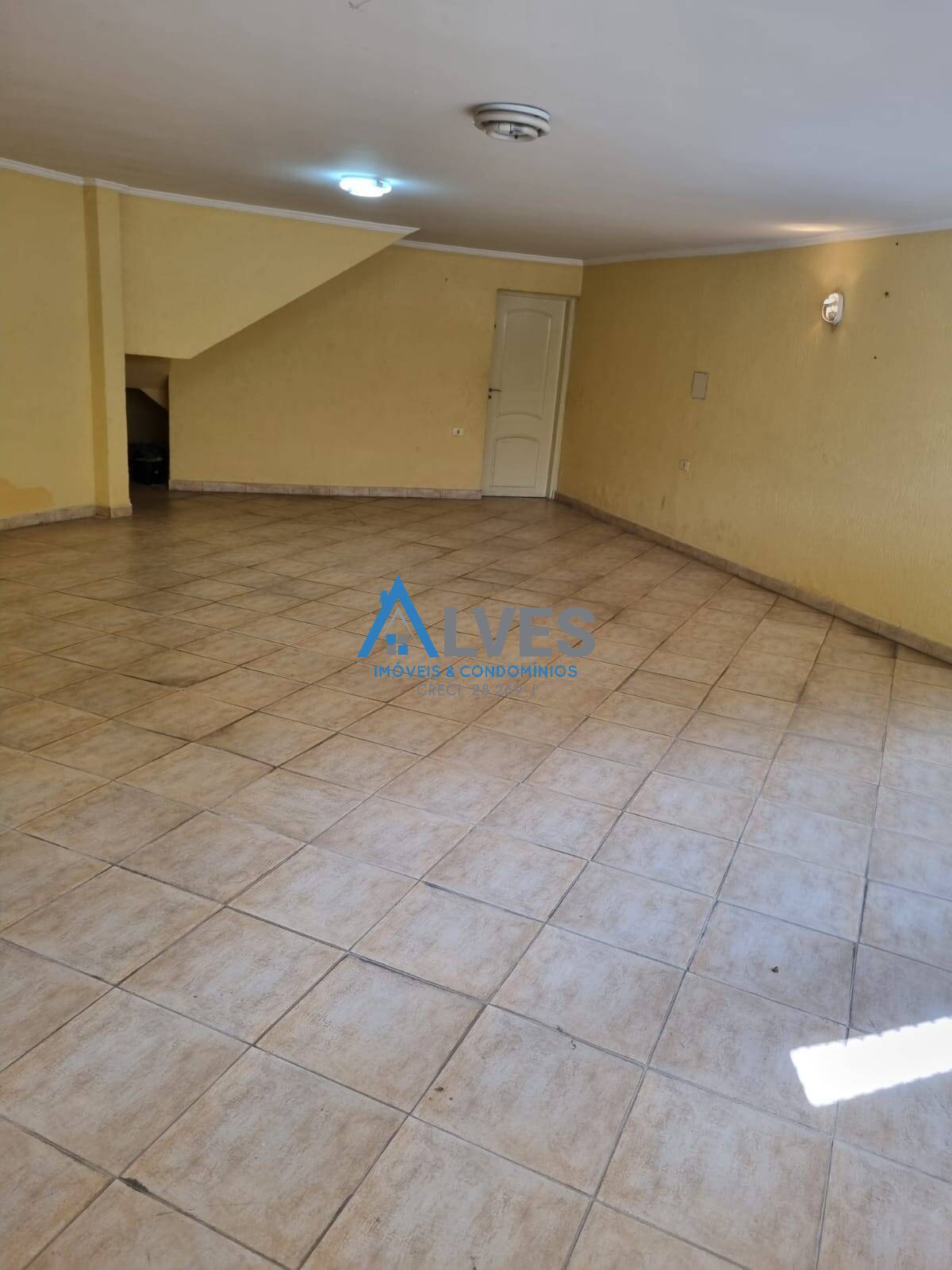 Casa à venda com 3 quartos, 450m² - Foto 9