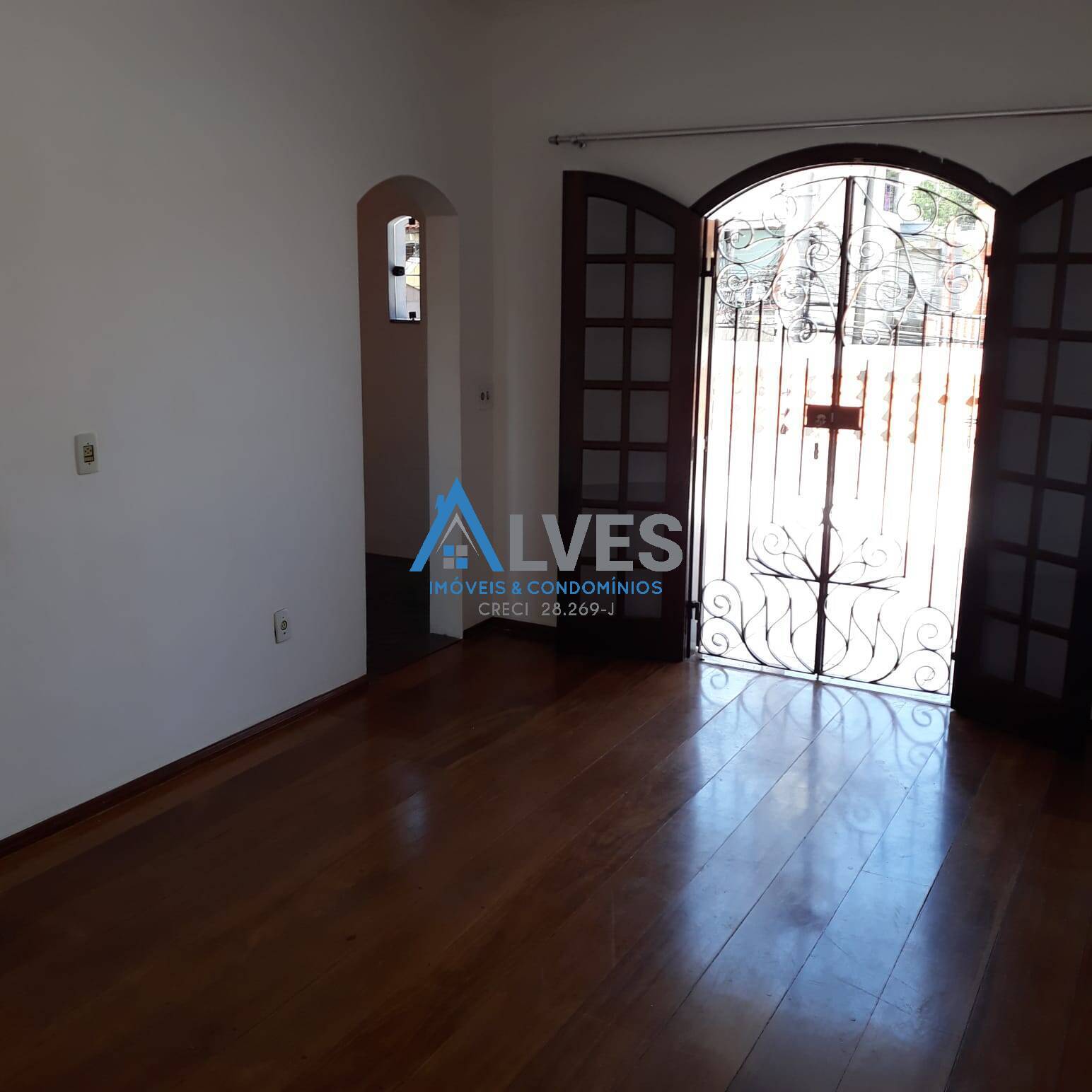 Sobrado à venda com 3 quartos, 234m² - Foto 10