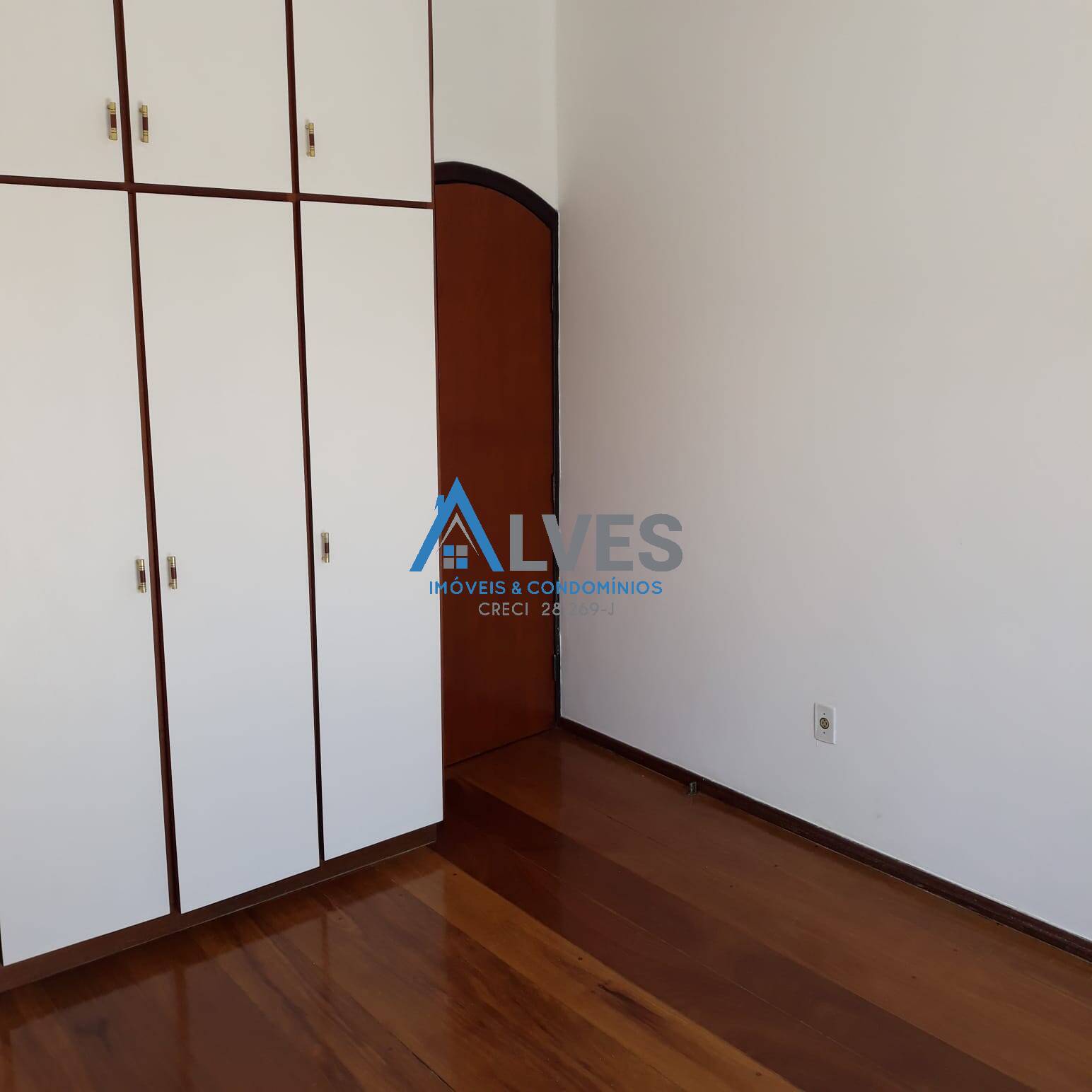 Sobrado à venda com 3 quartos, 234m² - Foto 16