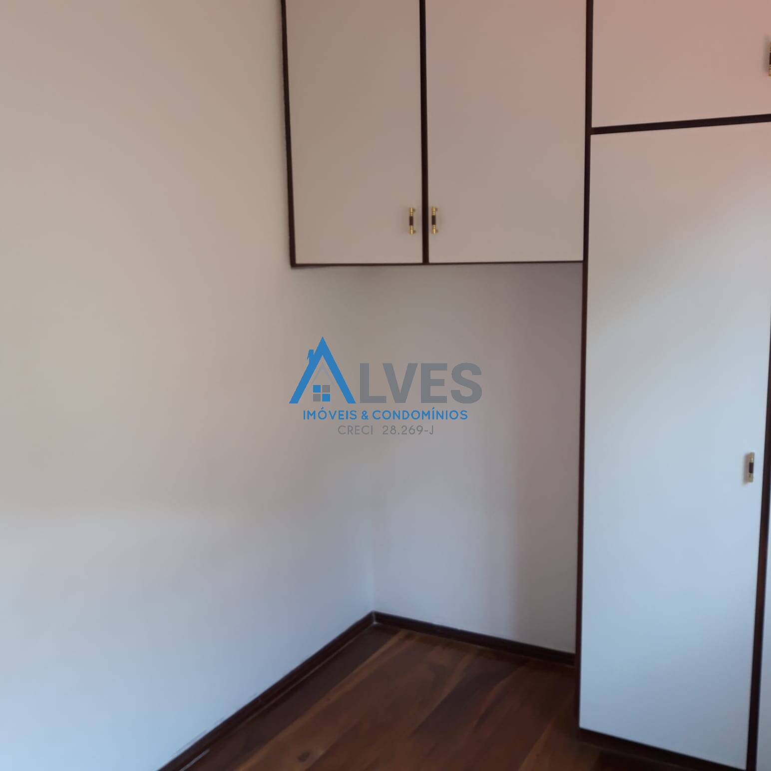 Sobrado à venda com 3 quartos, 234m² - Foto 37