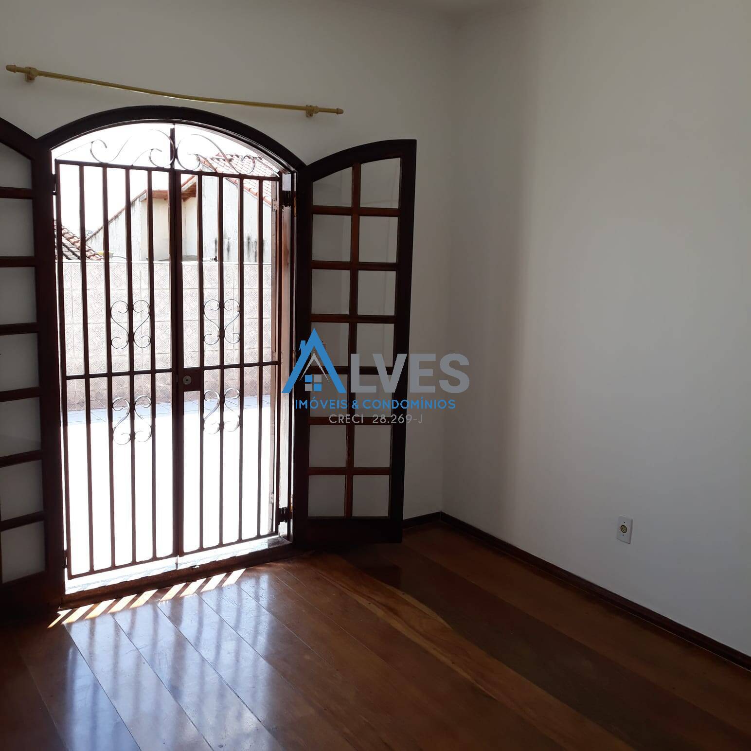 Sobrado à venda com 3 quartos, 234m² - Foto 39