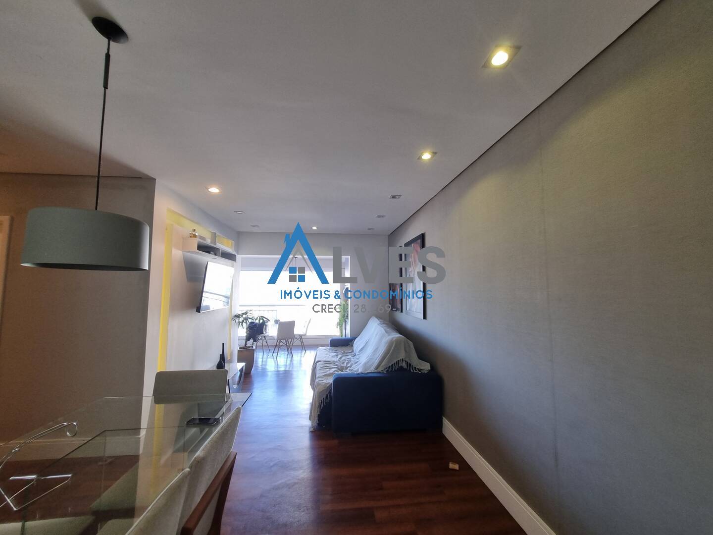 Apartamento à venda com 3 quartos, 94m² - Foto 8