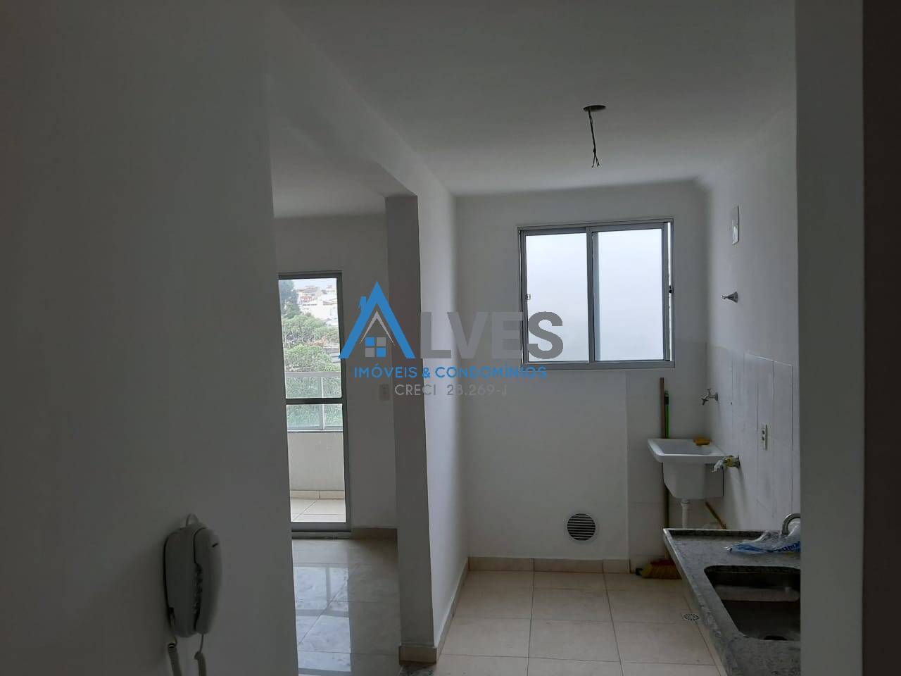 Apartamento à venda com 2 quartos, 52m² - Foto 3