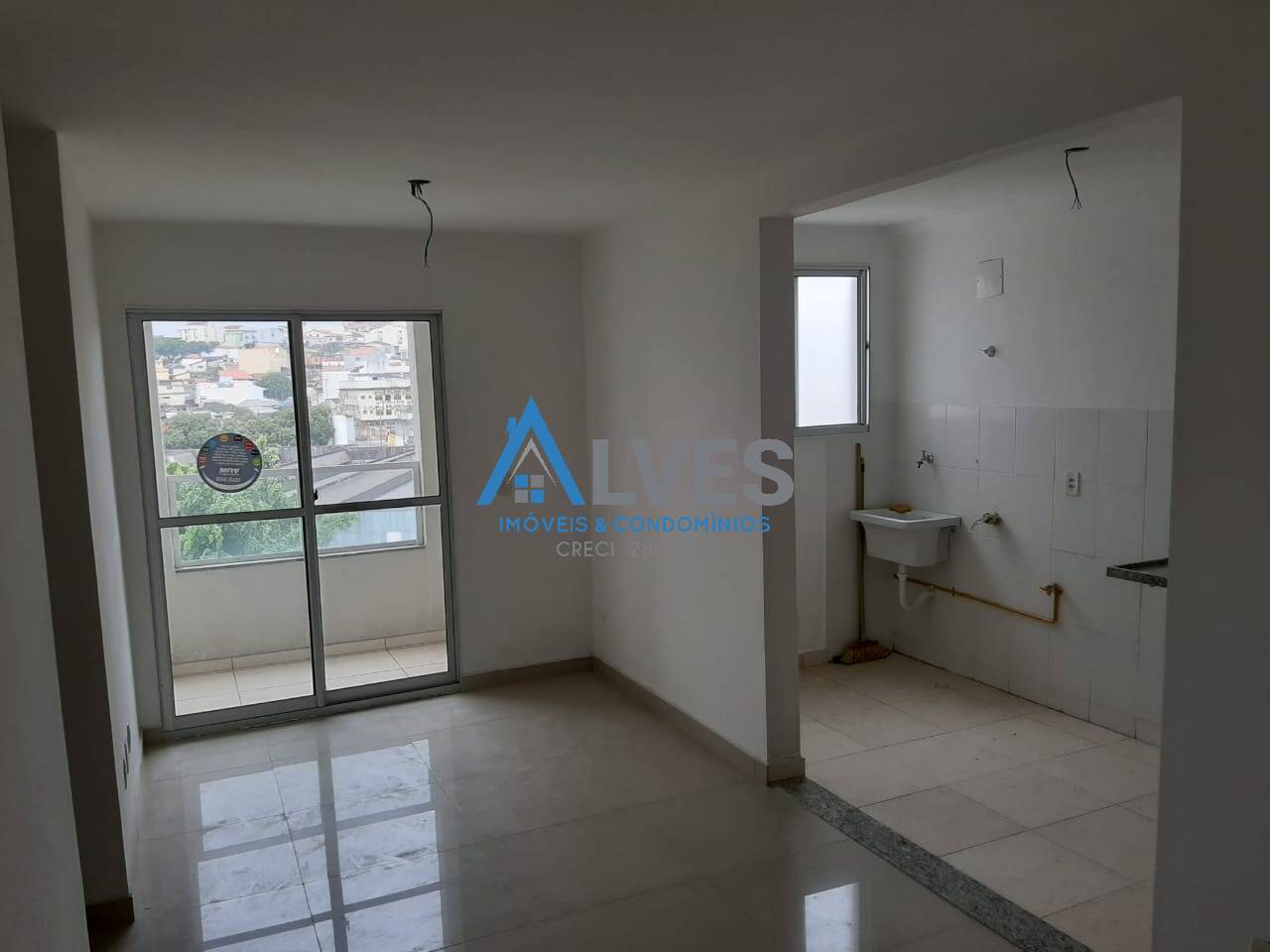 Apartamento à venda com 2 quartos, 52m² - Foto 2