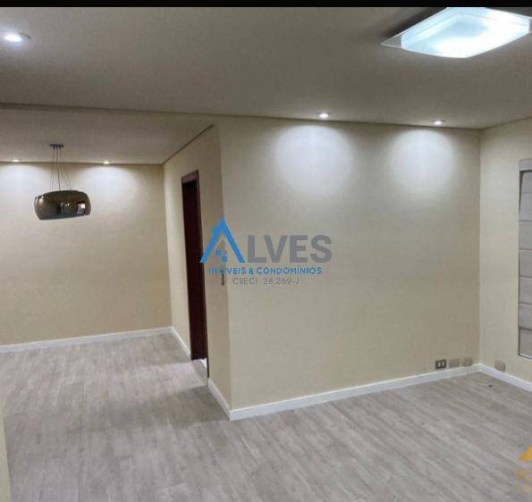 Casa à venda com 4 quartos, 190m² - Foto 13