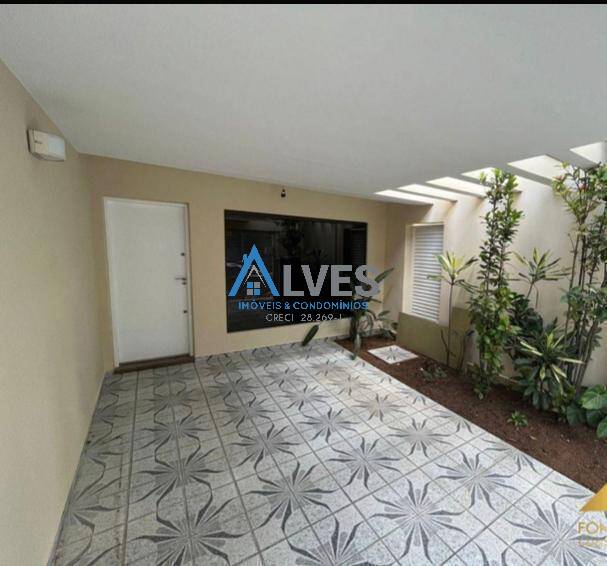 Casa à venda com 4 quartos, 190m² - Foto 28