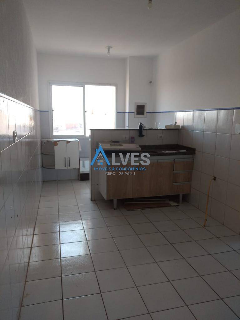 Apartamento à venda com 2 quartos, 79m² - Foto 5