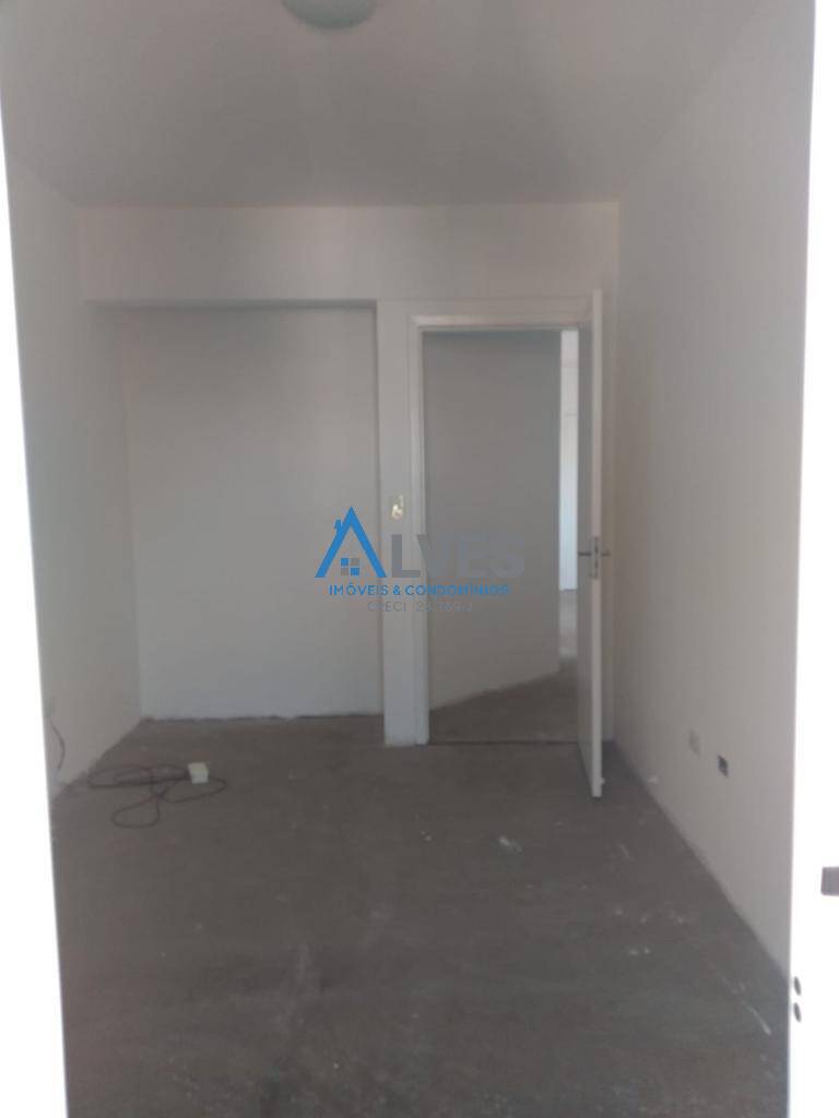 Apartamento à venda com 2 quartos, 79m² - Foto 8