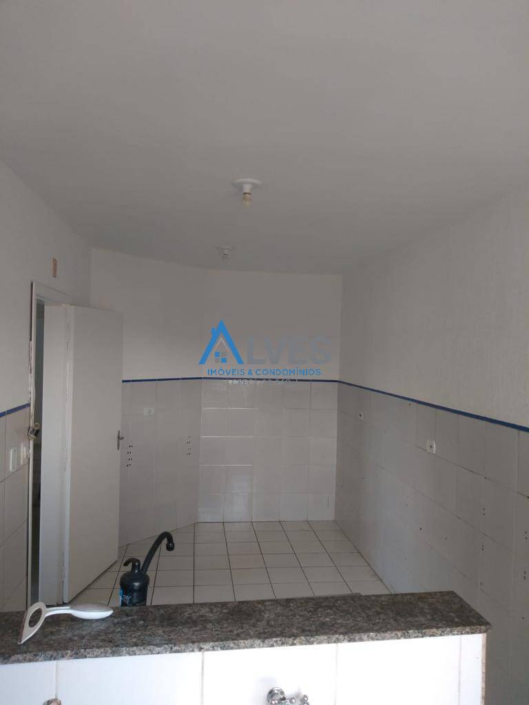 Apartamento à venda com 2 quartos, 79m² - Foto 10