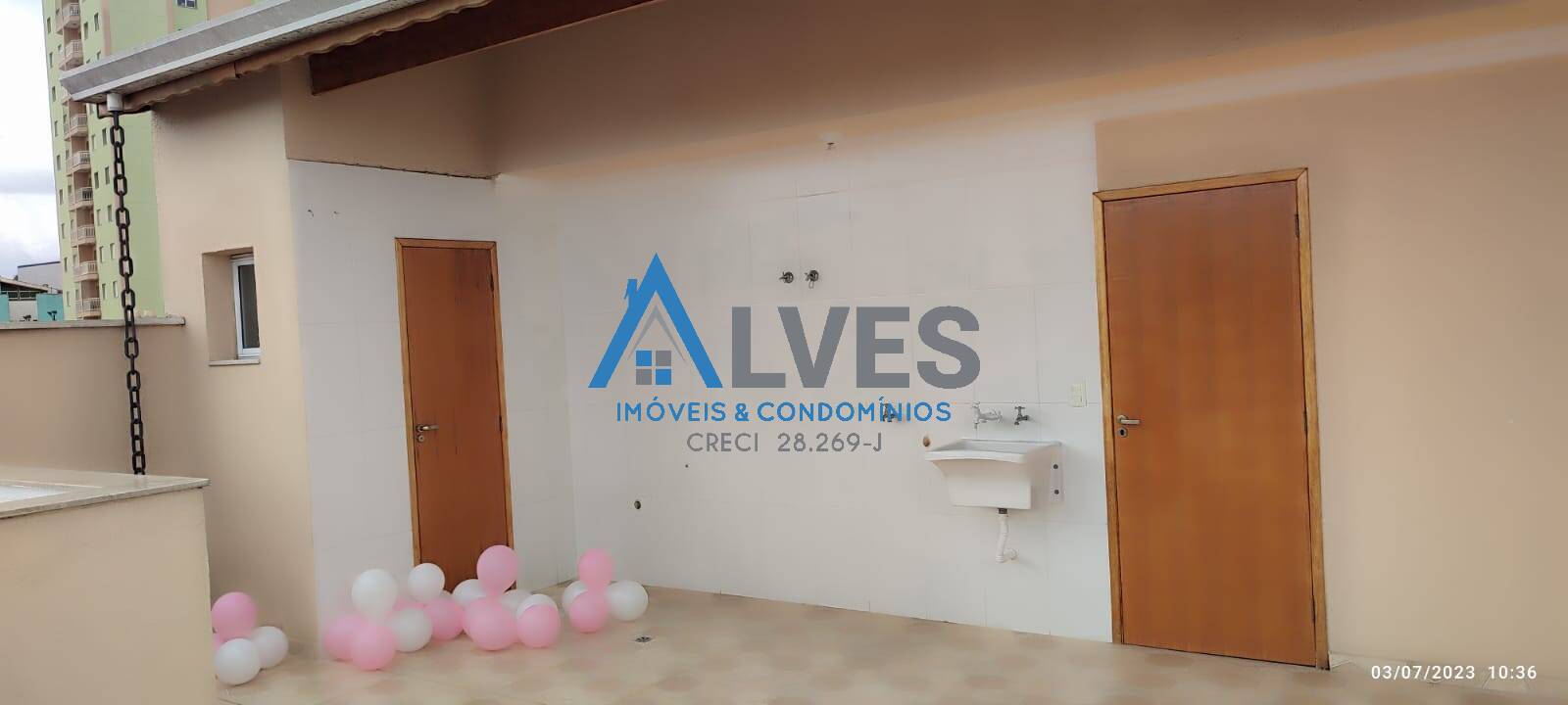 Apartamento à venda com 2 quartos, 85m² - Foto 3