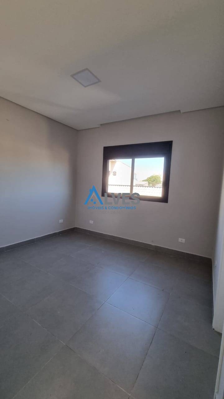 Casa à venda com 3 quartos, 170m² - Foto 17