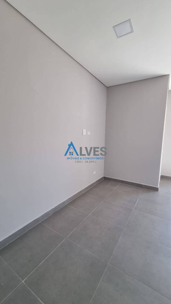 Casa à venda com 3 quartos, 170m² - Foto 8