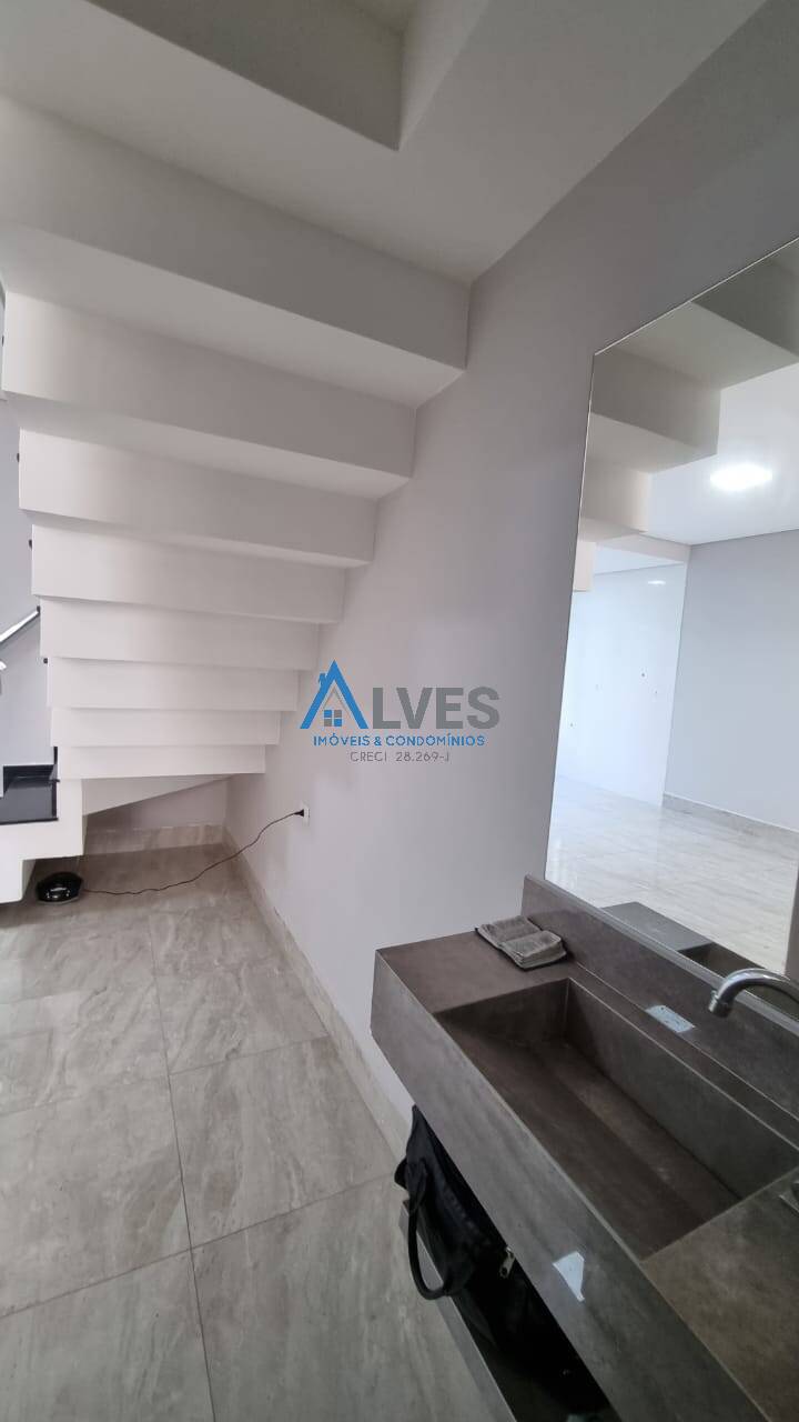 Casa à venda com 3 quartos, 170m² - Foto 34