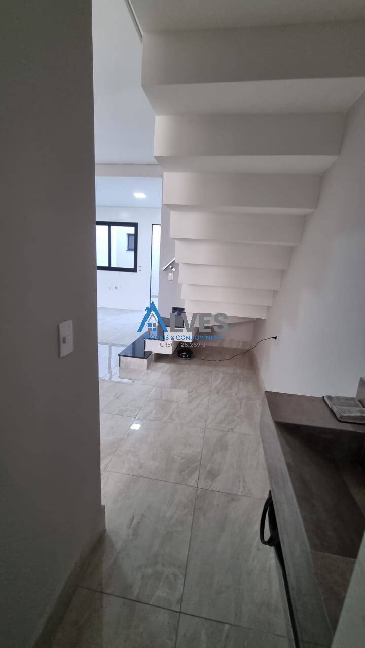 Casa à venda com 3 quartos, 170m² - Foto 13