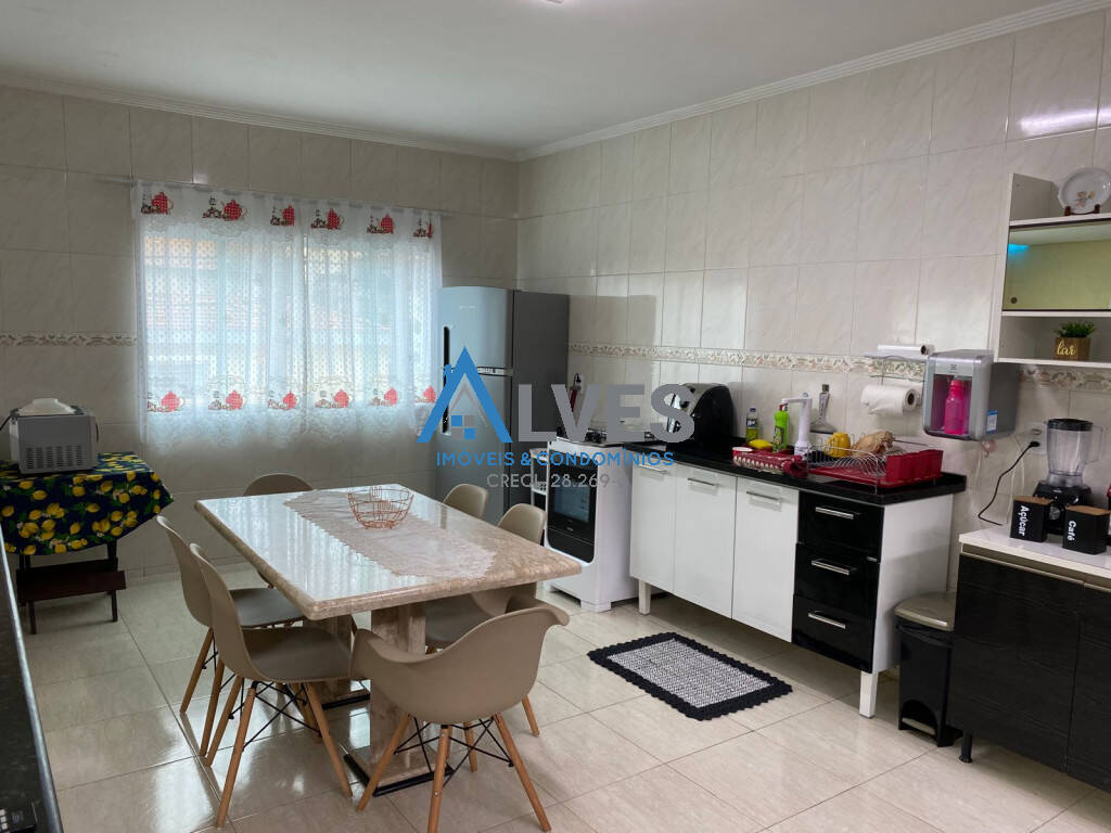 Sobrado à venda com 3 quartos, 180m² - Foto 5