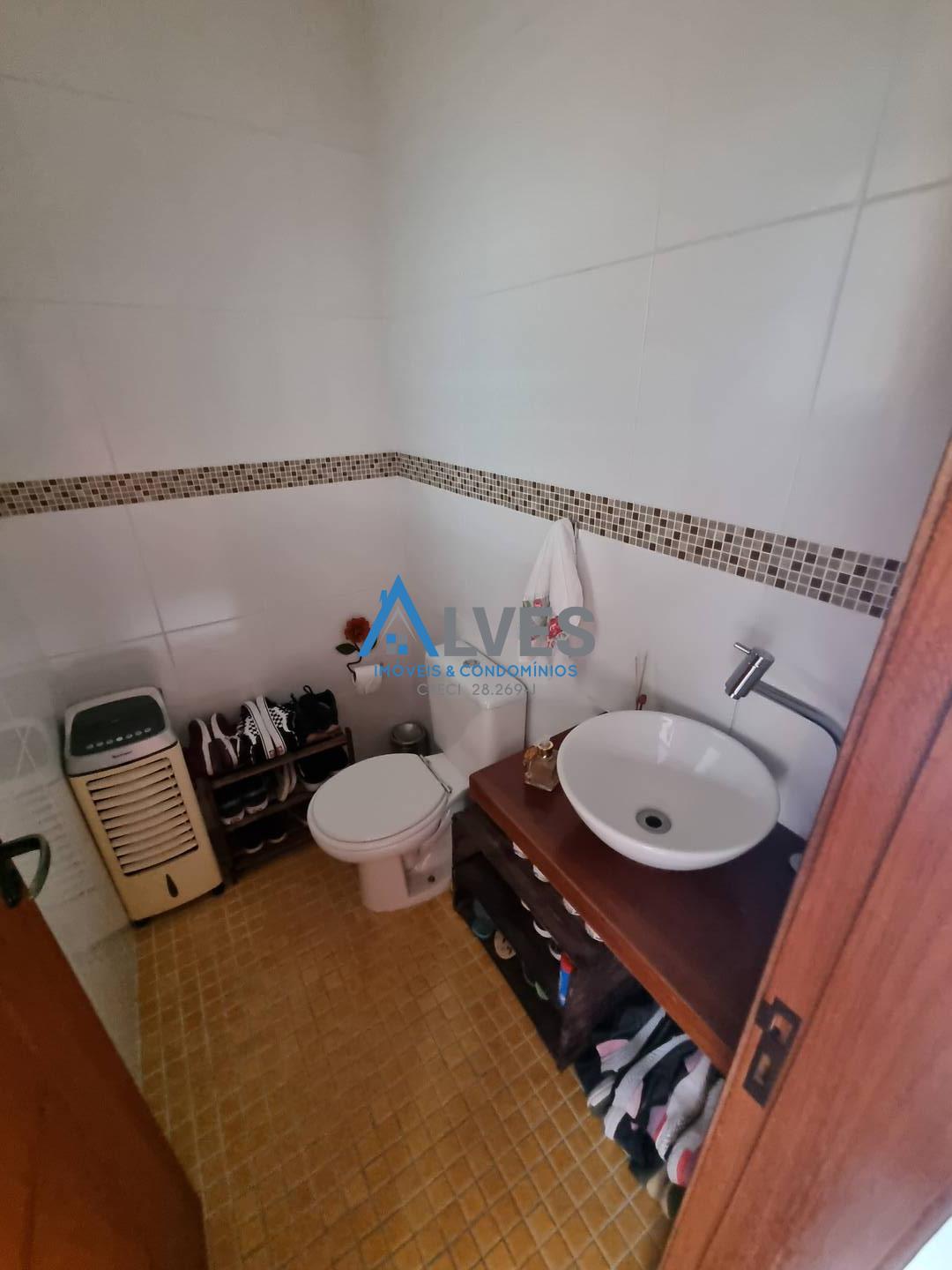 Casa à venda com 3 quartos, 178m² - Foto 10