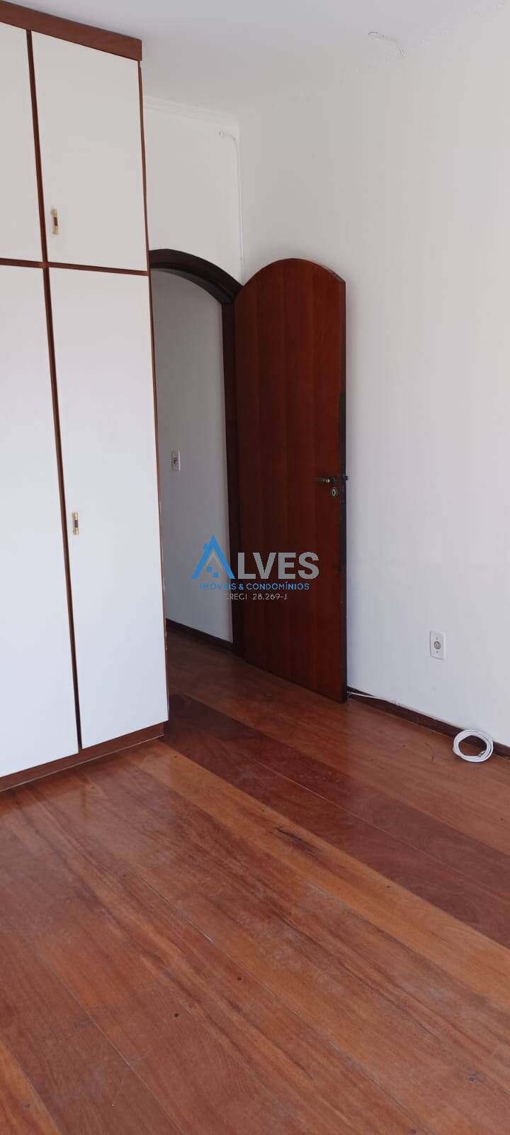 Sobrado à venda com 3 quartos, 234m² - Foto 118