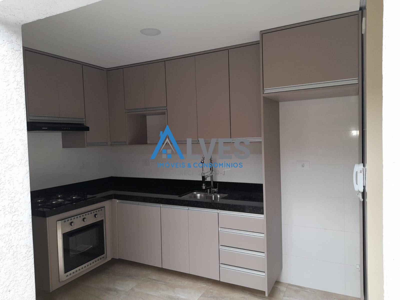 Apartamento à venda e aluguel com 2 quartos, 56m² - Foto 9