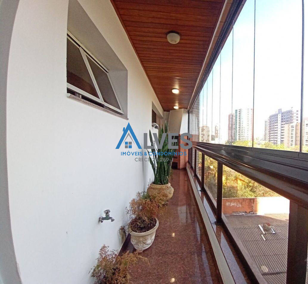 Apartamento à venda com 4 quartos, 273m² - Foto 8