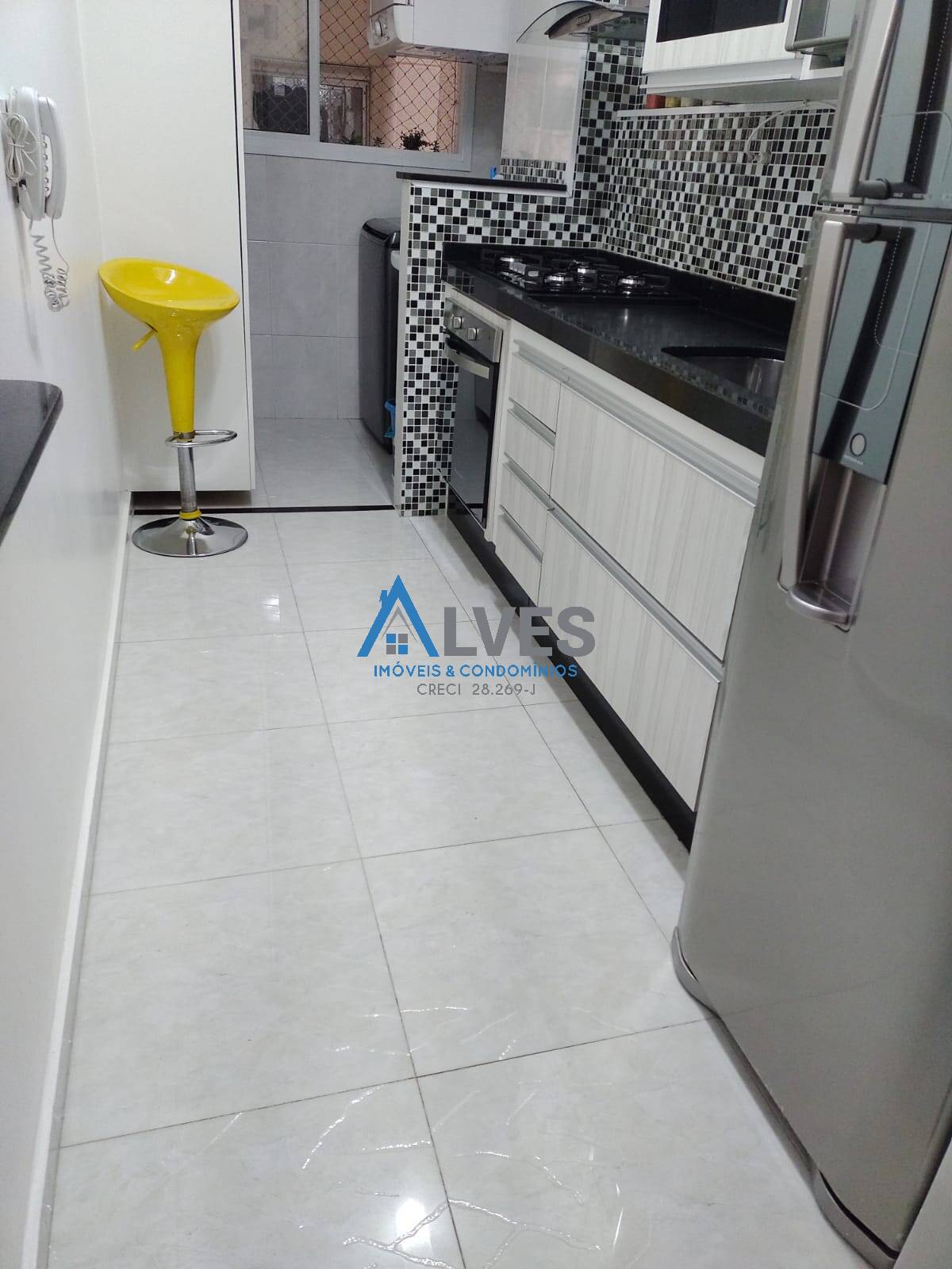 Apartamento à venda com 3 quartos, 70m² - Foto 13