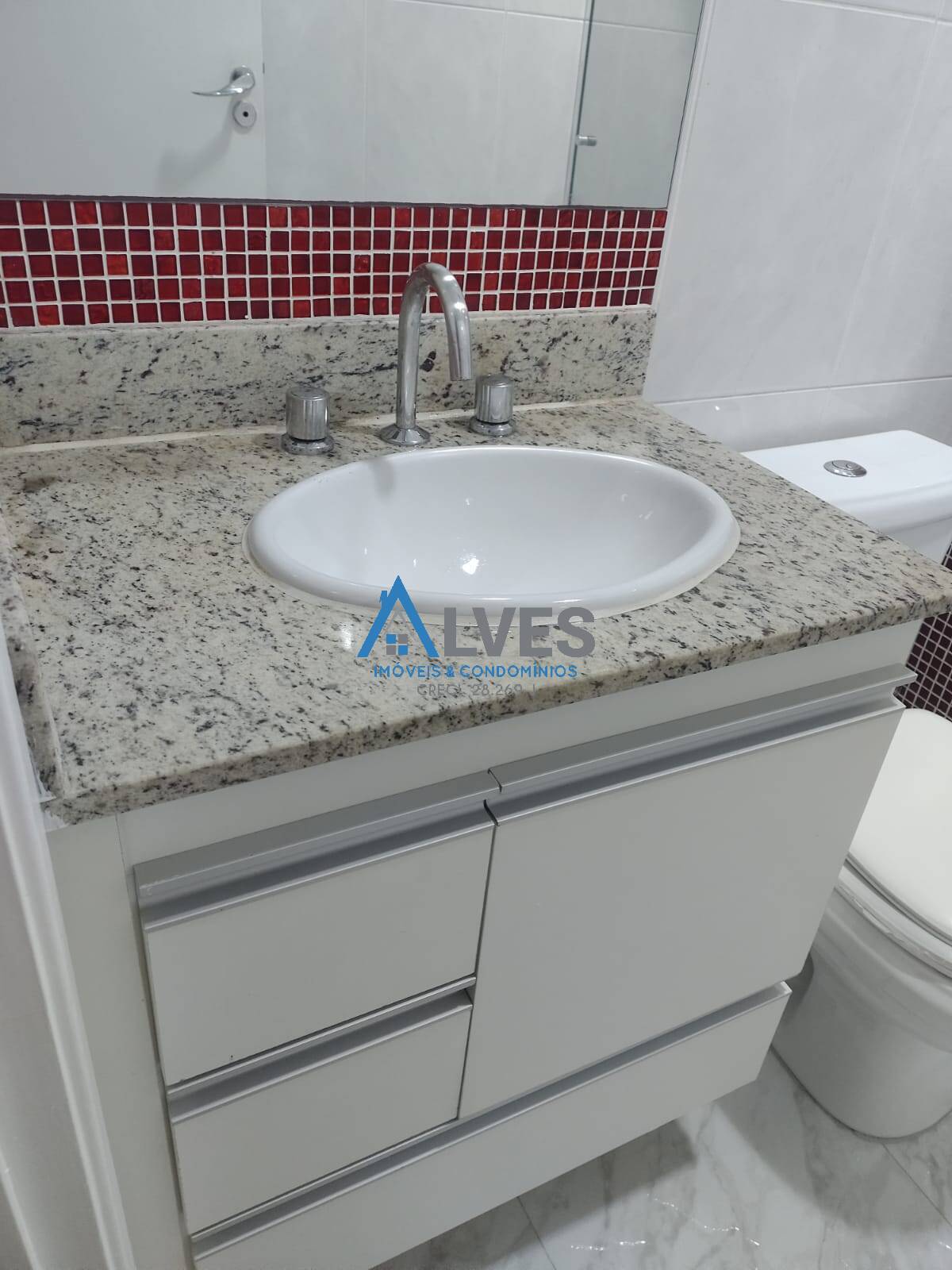 Apartamento à venda com 3 quartos, 70m² - Foto 18