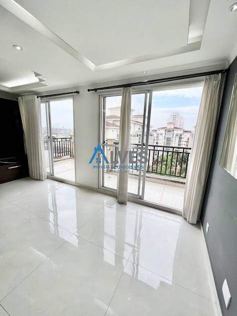 Apartamento à venda com 3 quartos, 110m² - Foto 4