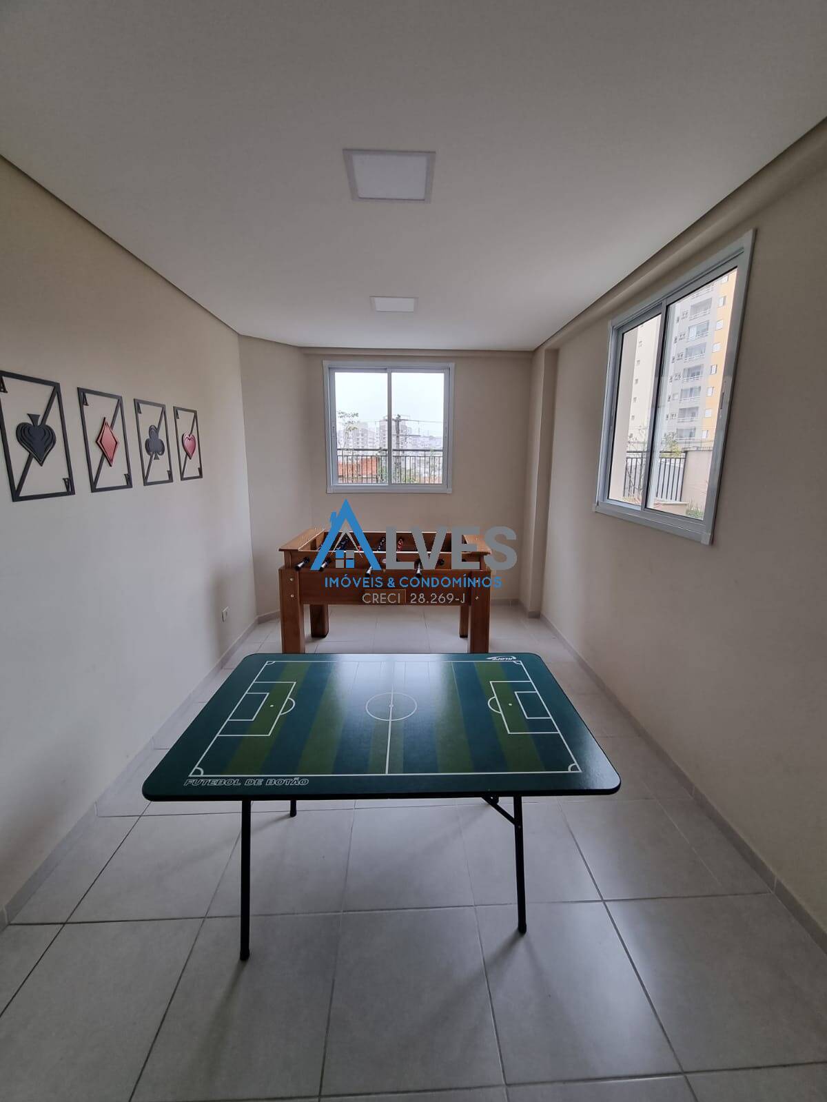 Apartamento à venda com 2 quartos, 50m² - Foto 28