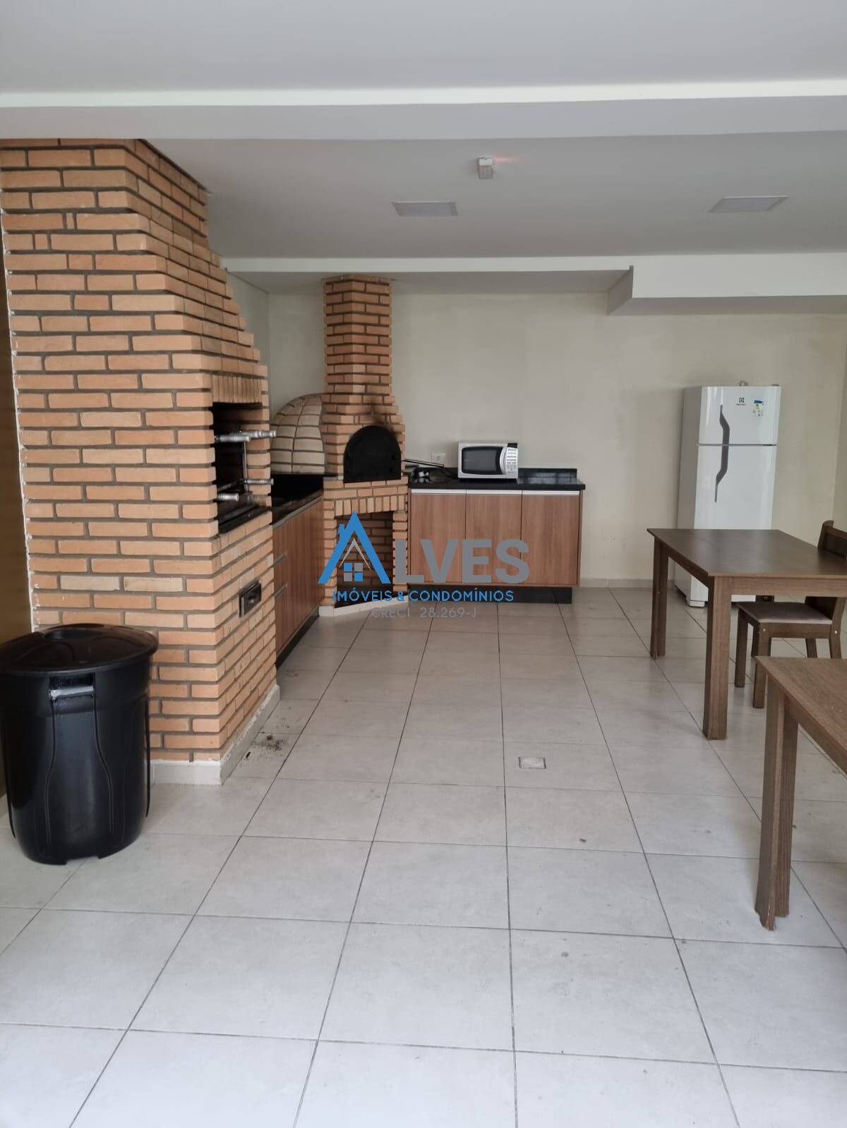 Apartamento à venda com 2 quartos, 50m² - Foto 31