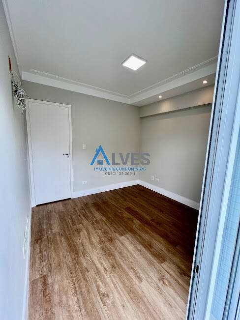 Apartamento à venda com 4 quartos, 156m² - Foto 11