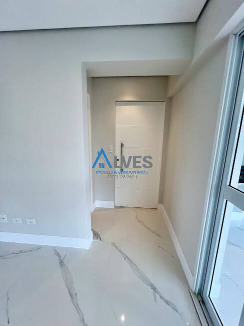 Apartamento à venda com 4 quartos, 156m² - Foto 34