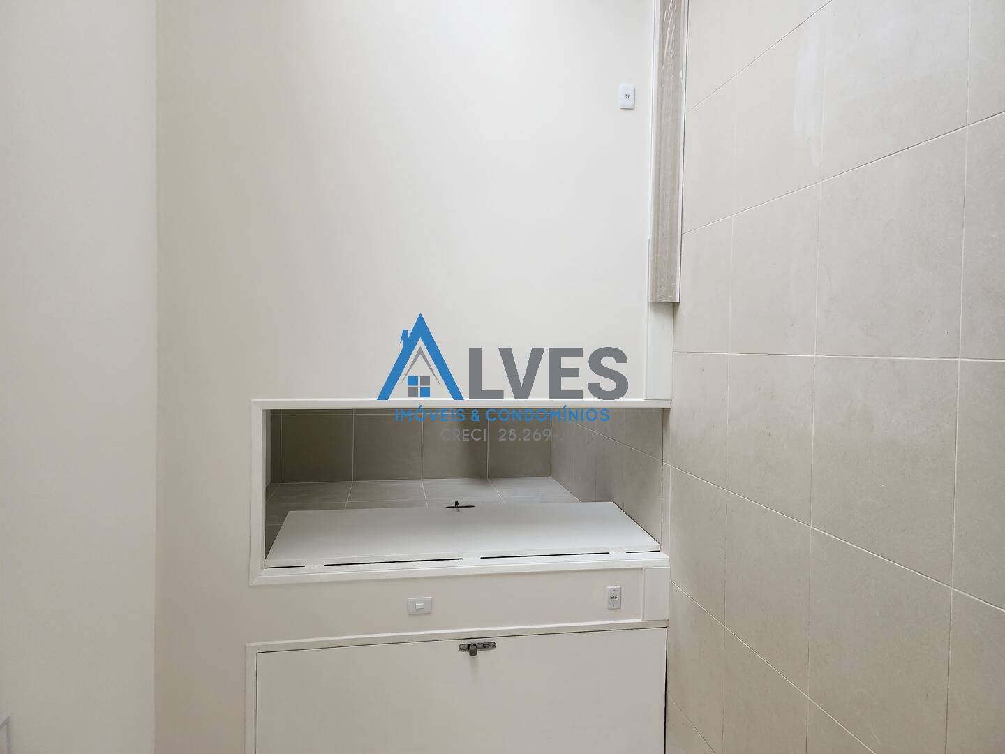 Apartamento à venda com 2 quartos, 70m² - Foto 16