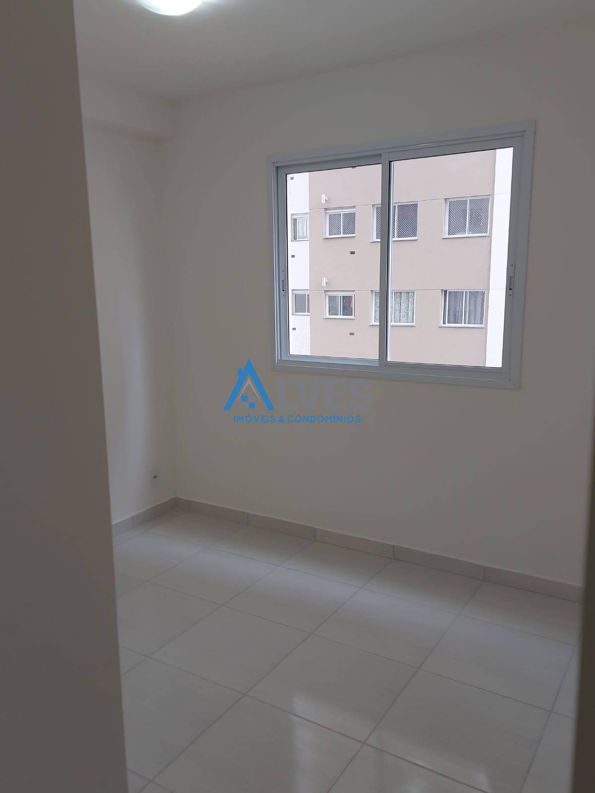 Apartamento à venda com 2 quartos, 43m² - Foto 9