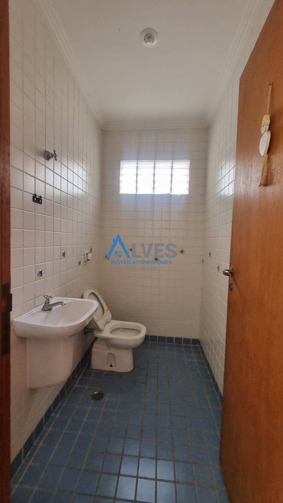 Casa para alugar com 4 quartos, 489m² - Foto 32