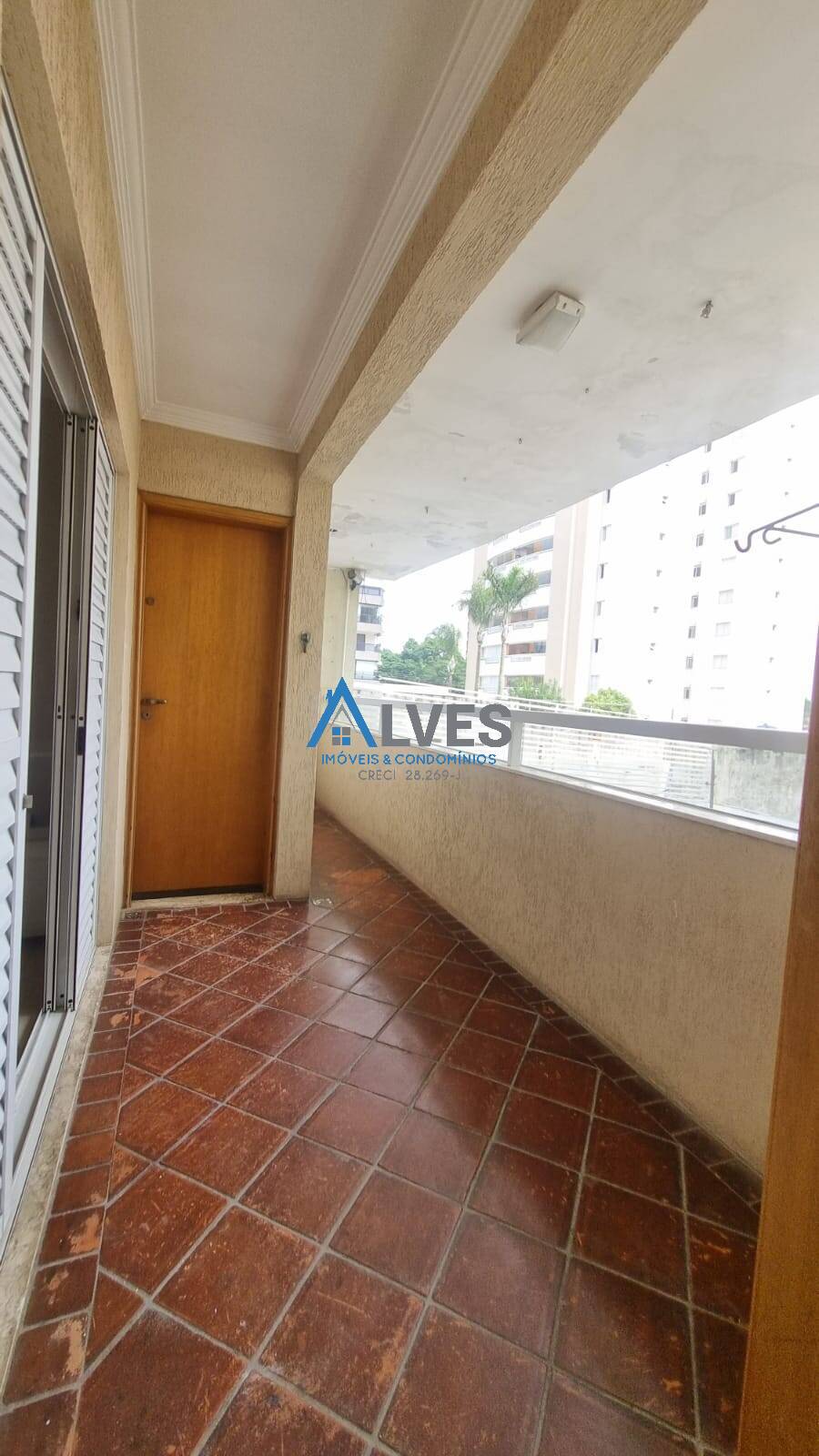 Casa para alugar com 4 quartos, 489m² - Foto 28