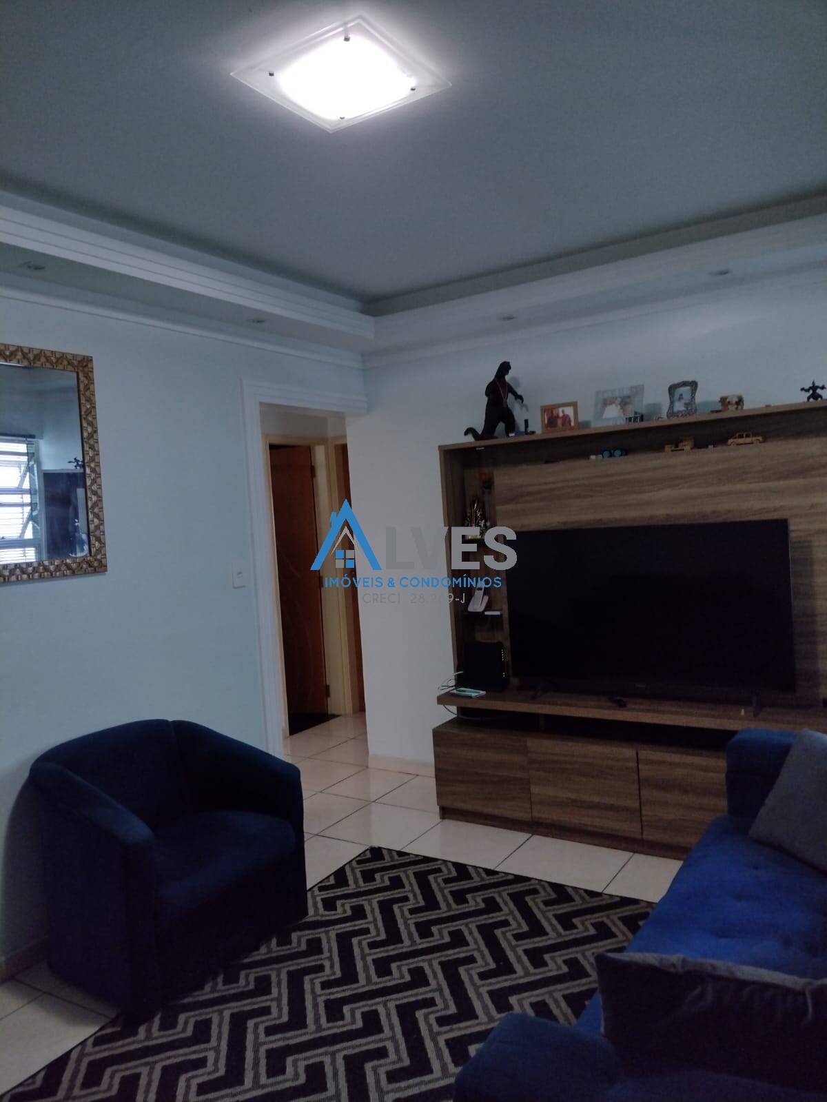 Apartamento à venda com 2 quartos, 62m² - Foto 2