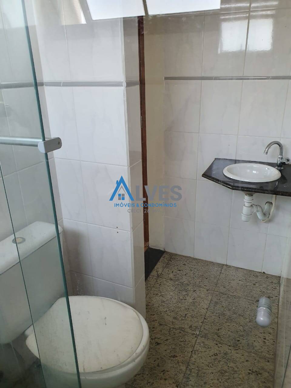 Apartamento à venda com 2 quartos, 60m² - Foto 3