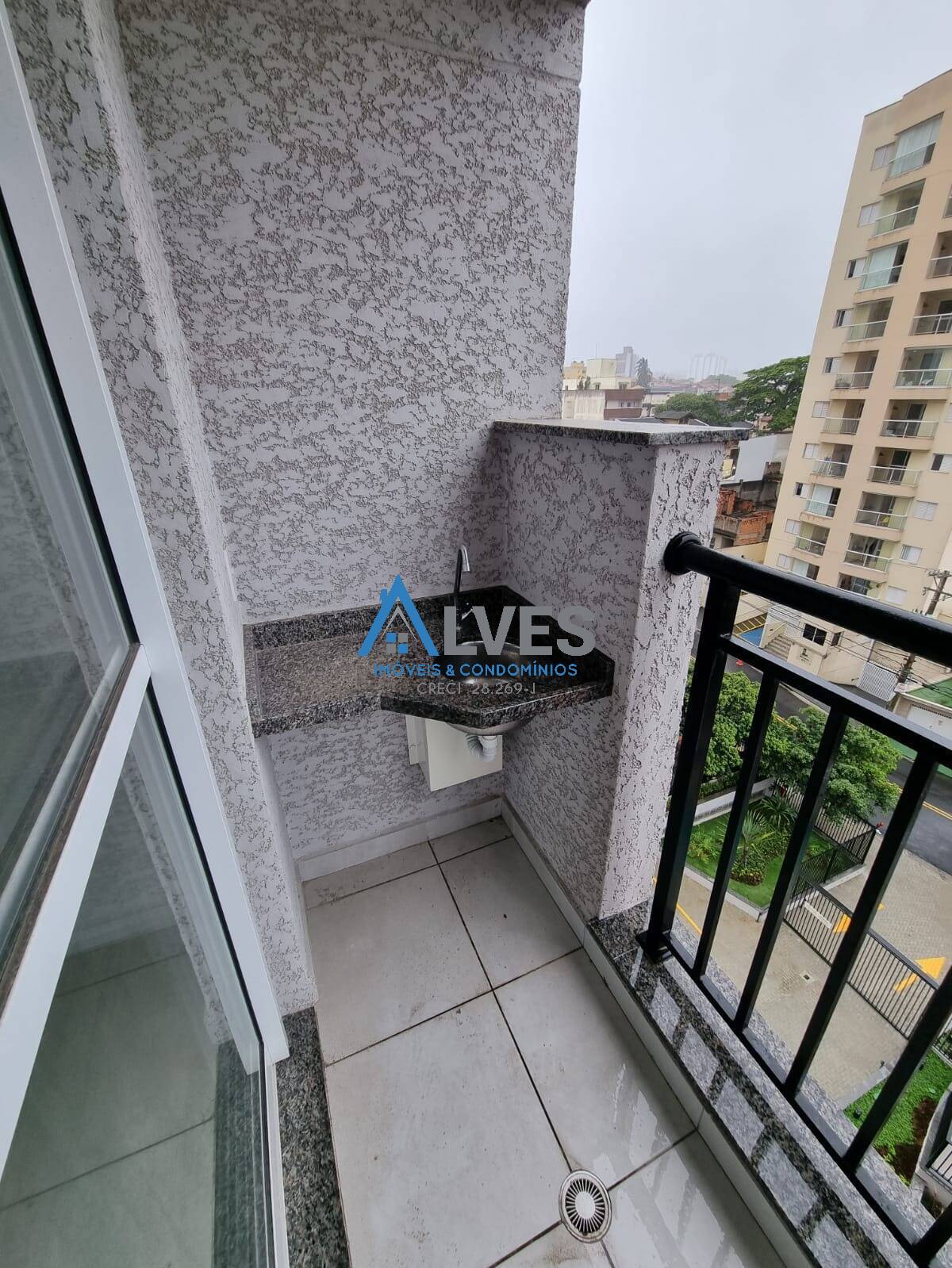 Apartamento à venda e aluguel com 2 quartos, 48m² - Foto 2