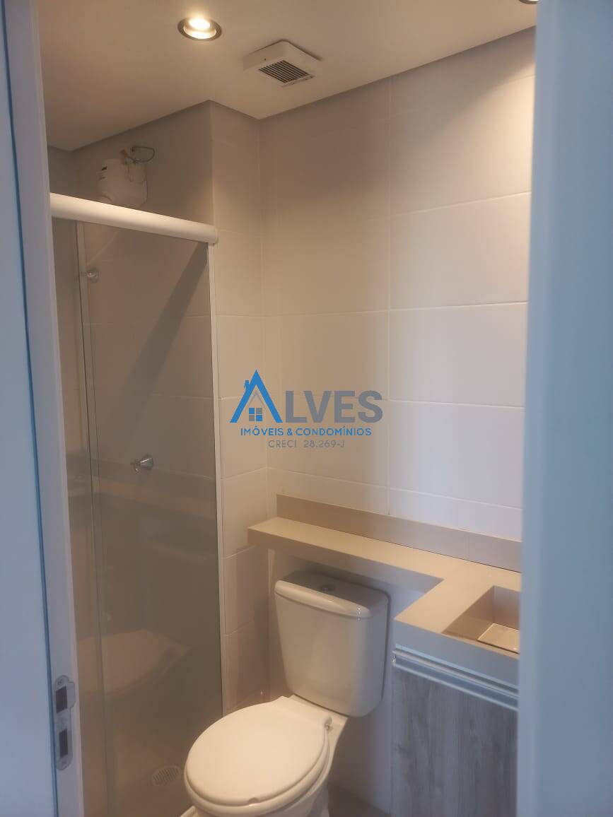 Apartamento à venda com 2 quartos, 44m² - Foto 3