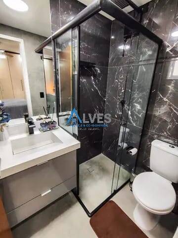 Apartamento à venda com 2 quartos, 60m² - Foto 5