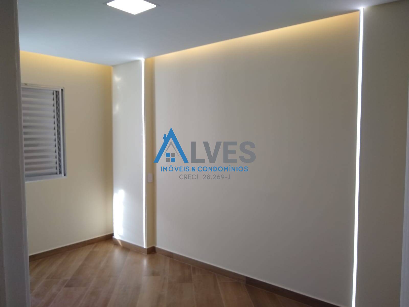 Apartamento à venda com 2 quartos, 68m² - Foto 12