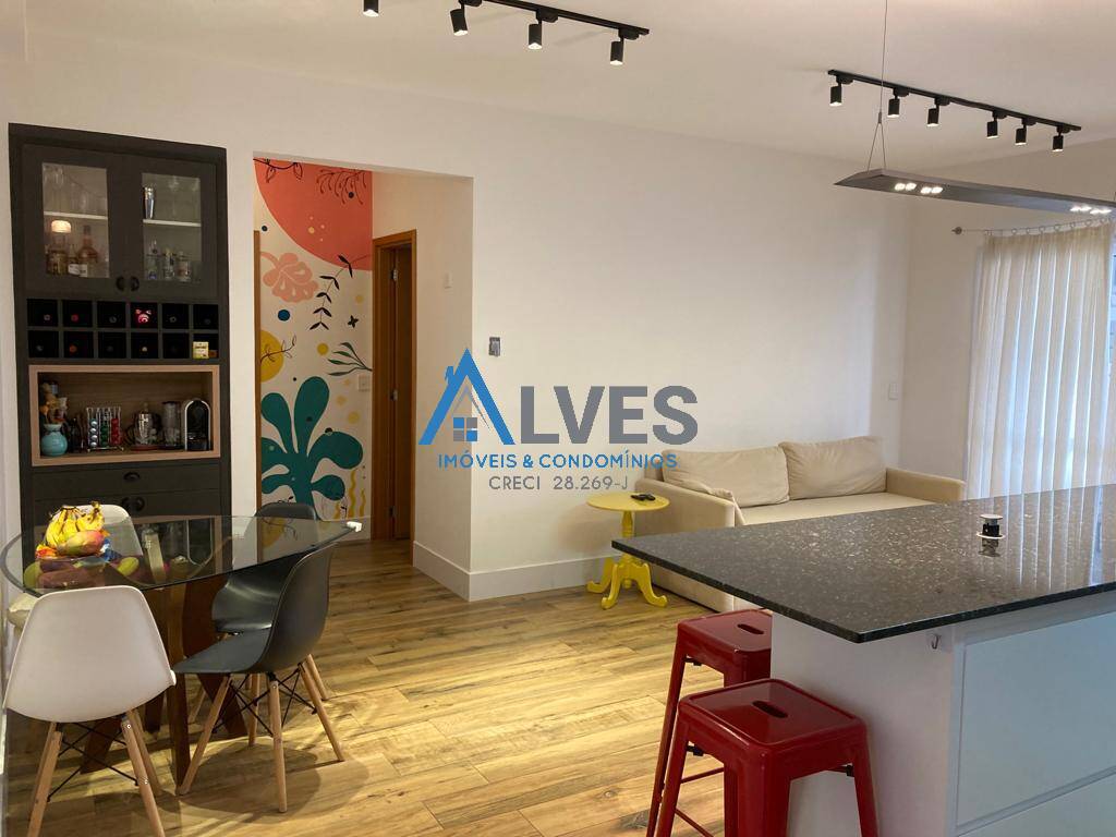 Apartamento à venda com 2 quartos, 80m² - Foto 4