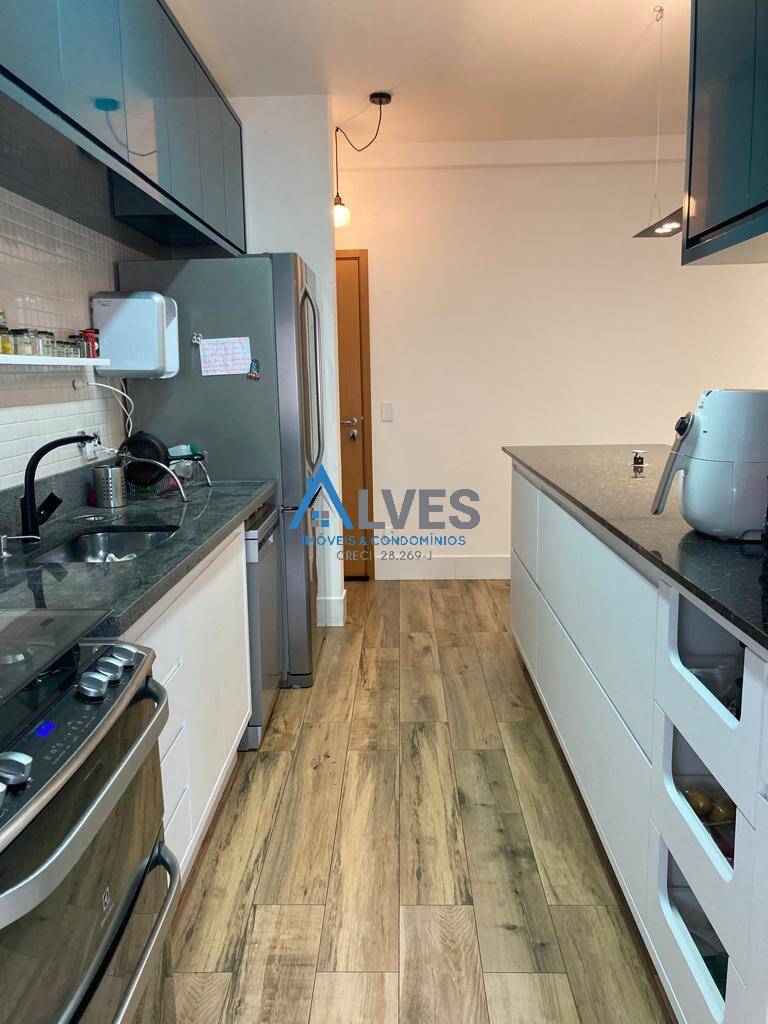 Apartamento à venda com 2 quartos, 80m² - Foto 9