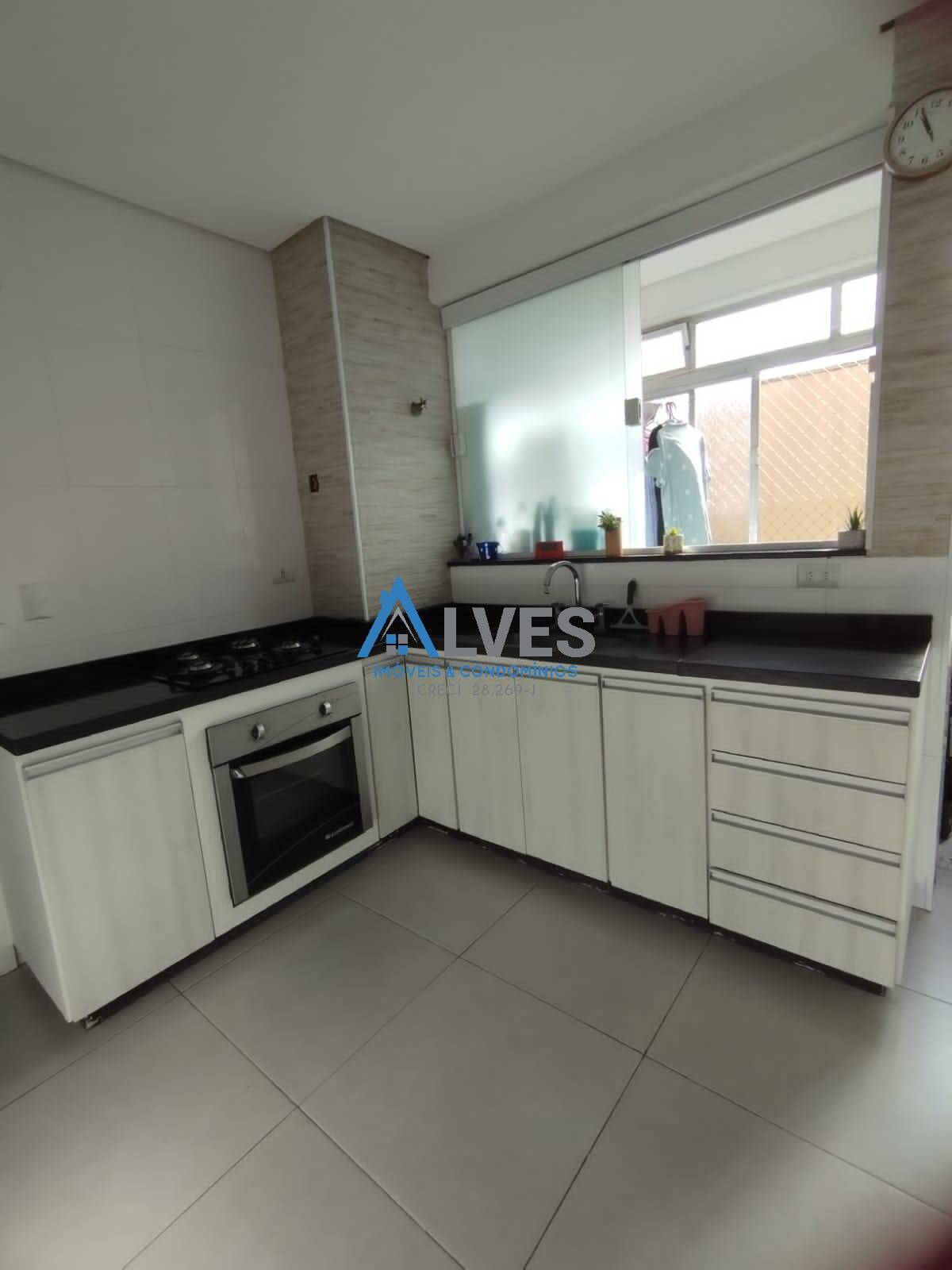 Apartamento à venda com 2 quartos, 67m² - Foto 7