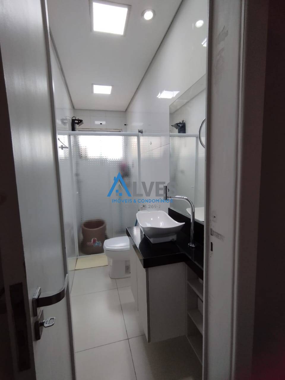 Apartamento à venda com 2 quartos, 67m² - Foto 10