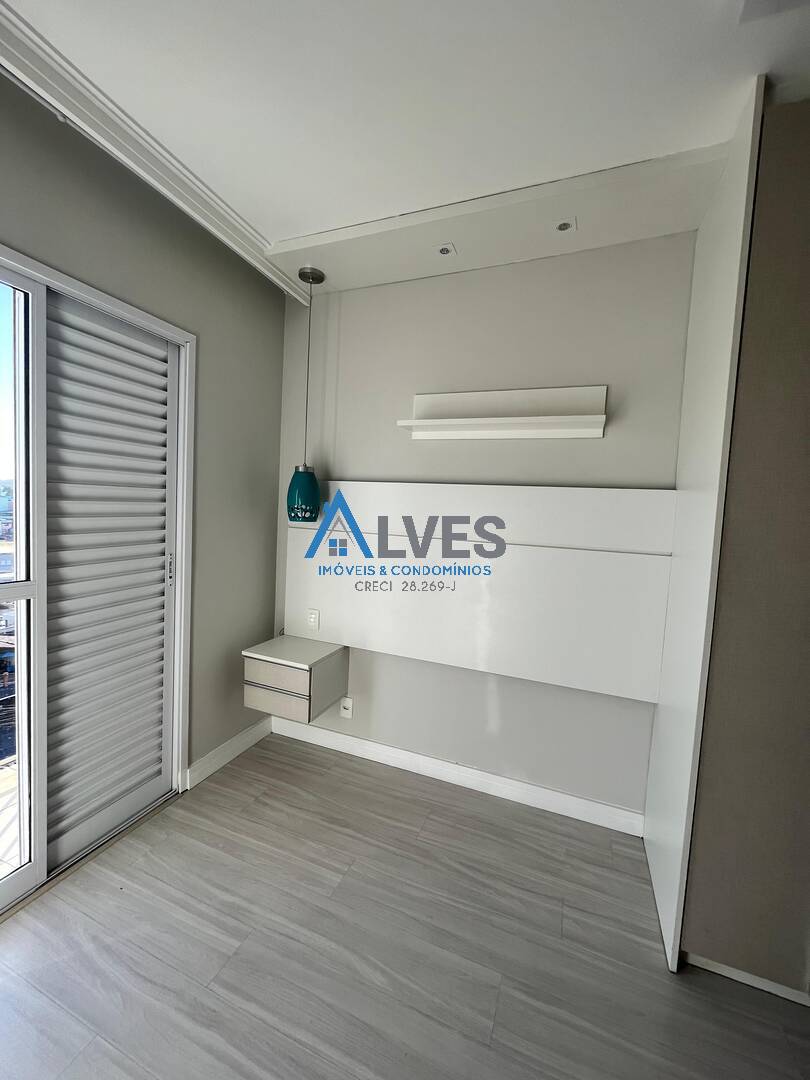 Apartamento à venda com 2 quartos, 61m² - Foto 16