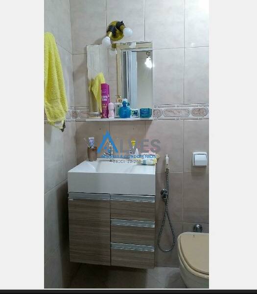 Apartamento à venda com 2 quartos, 70m² - Foto 8