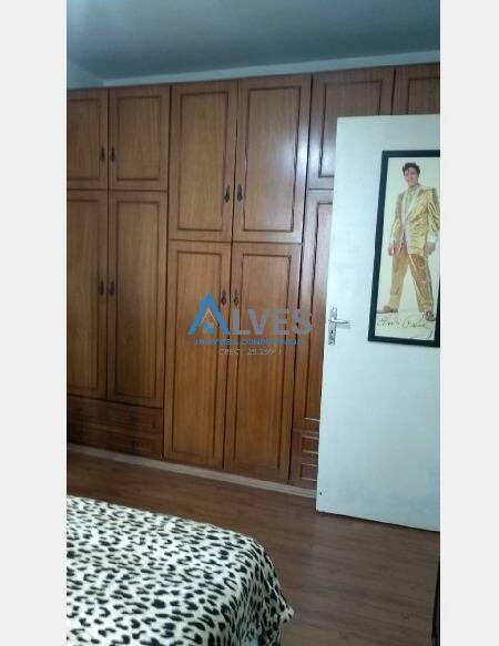 Apartamento à venda com 2 quartos, 70m² - Foto 11