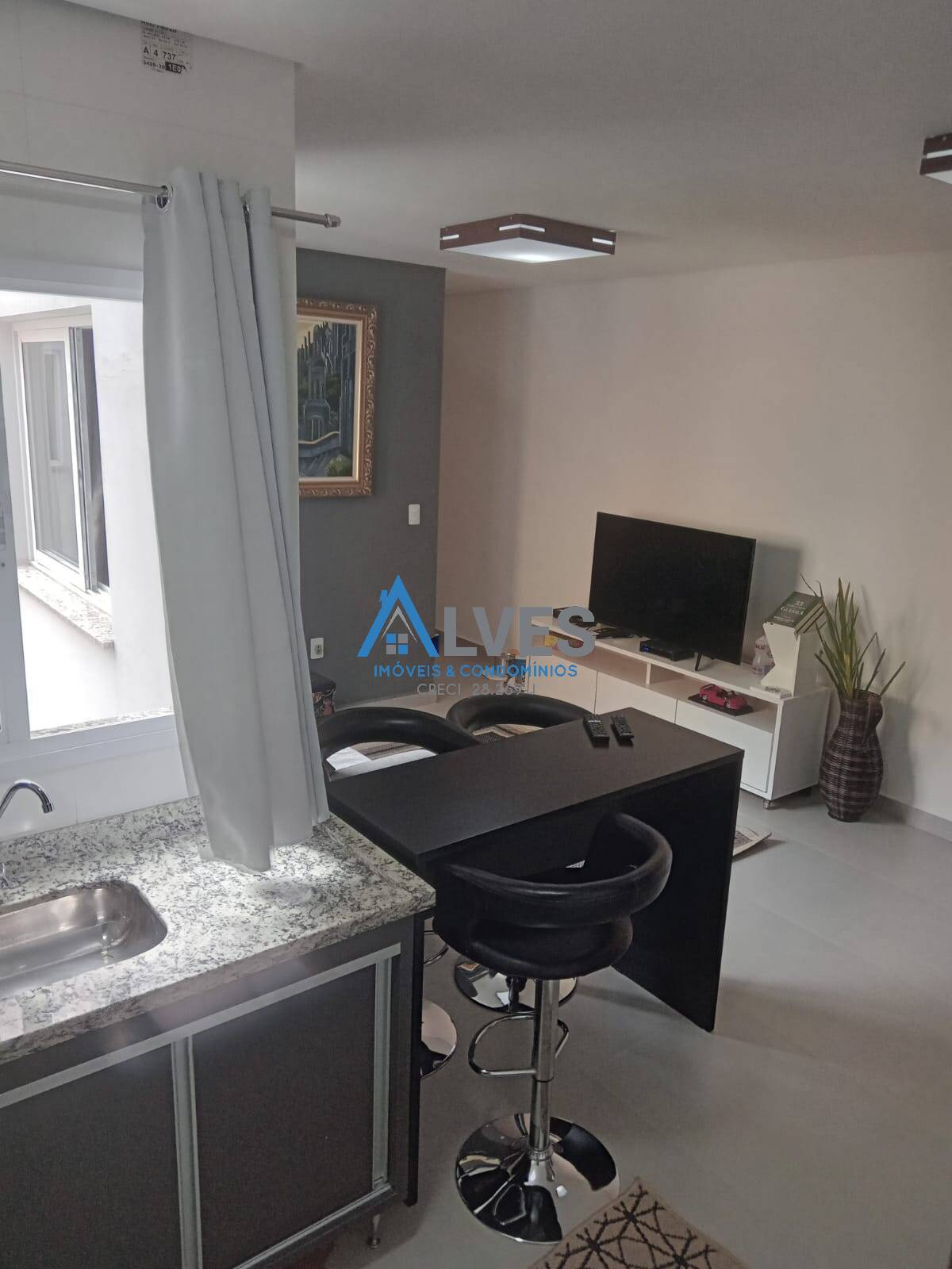 Apartamento à venda com 3 quartos, 140m² - Foto 3