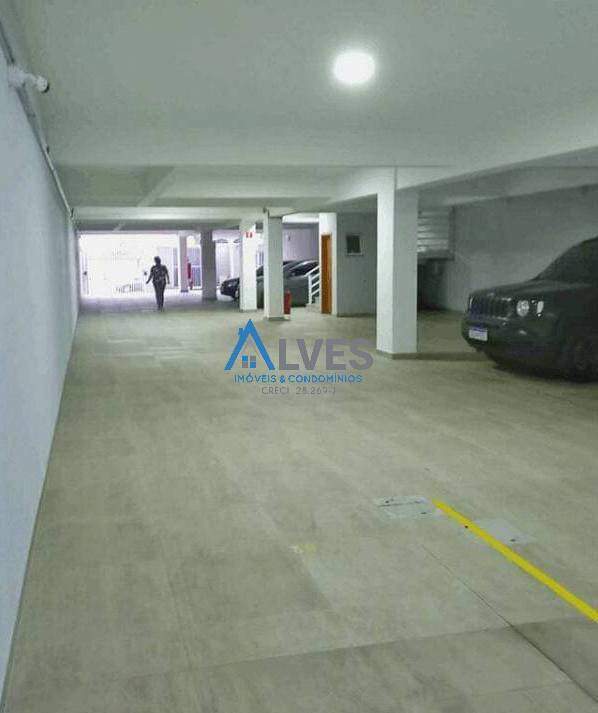 Apartamento à venda com 3 quartos, 140m² - Foto 26